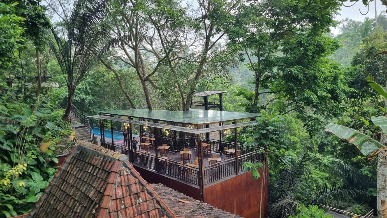 The Sebali Resort Ubud Extérieur photo The Glasshouse
