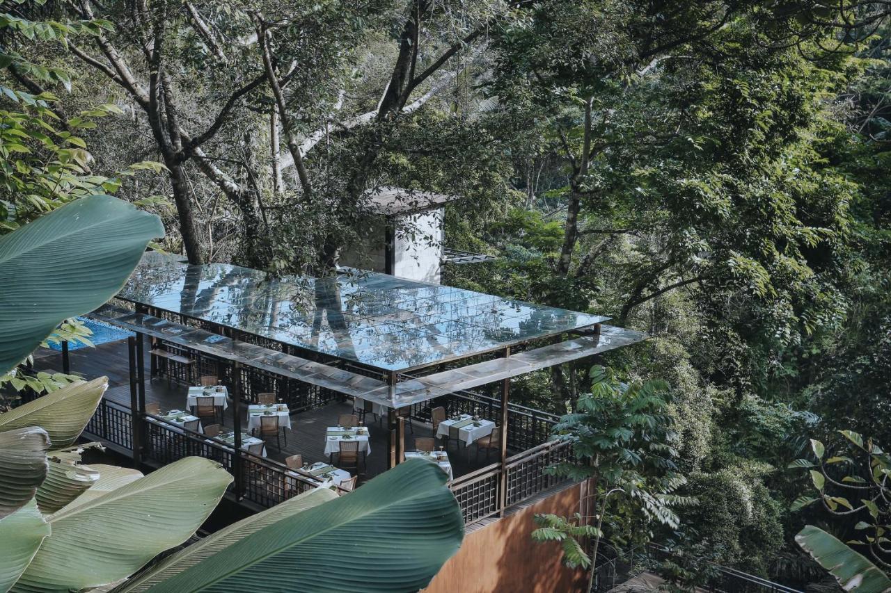 The Sebali Resort Ubud Extérieur photo The Glass House