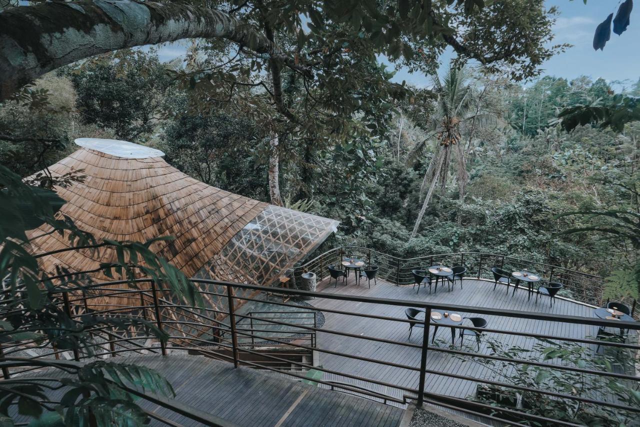The Sebali Resort Ubud Extérieur photo The restaurant at the top of the hill
